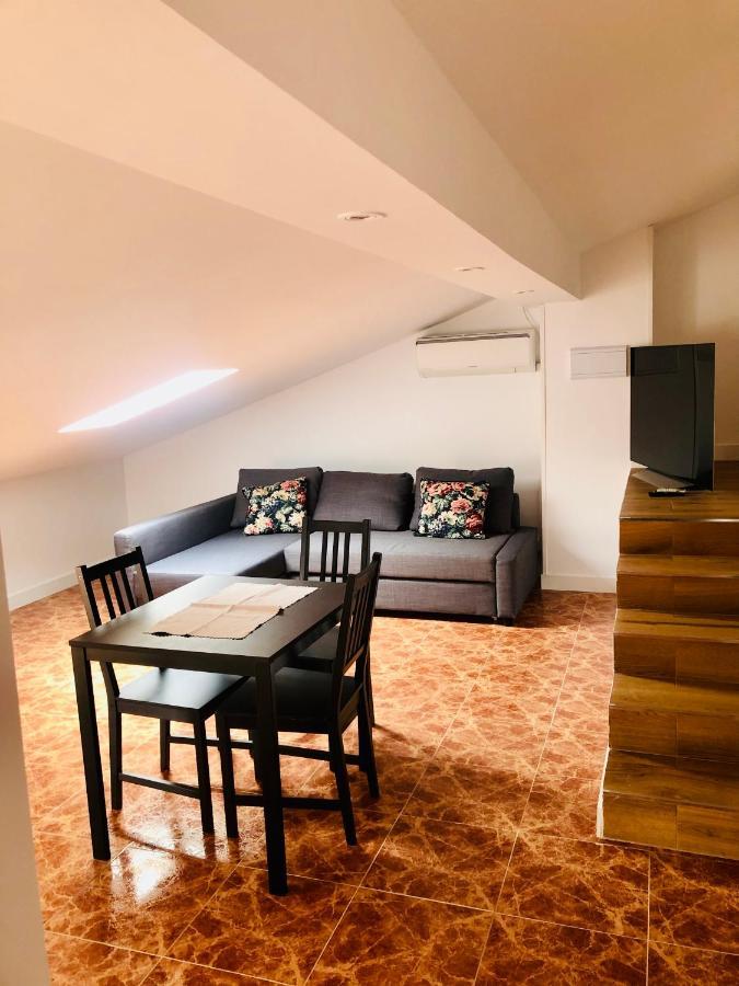 Apartamento Turistico Atico La Taberna Arenas de San Pedro Exteriér fotografie