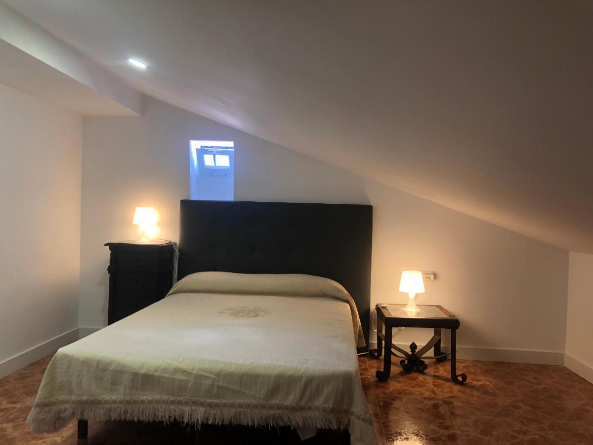 Apartamento Turistico Atico La Taberna Arenas de San Pedro Exteriér fotografie